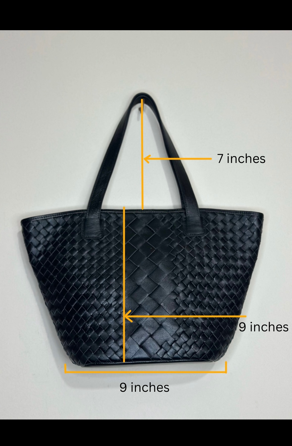 Trapezoid Woven Leather bag (Shanaya)